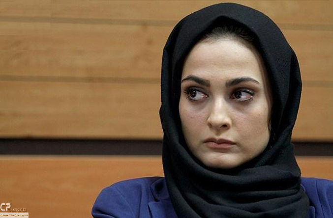 عکس های آناهیتا دری در نشست خبری سریال کلاه پهلوی