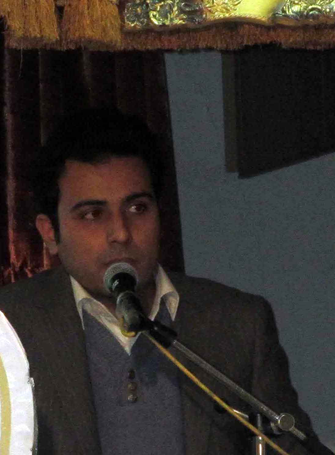 http://s5.picofile.com/file/8102221992/shokrollahi.jpg