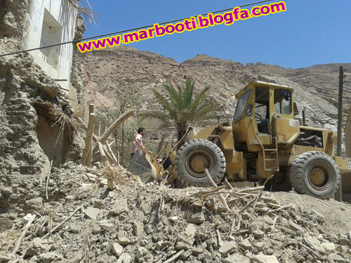 http://s5.picofile.com/file/8102347368/masjedjameqadim2.jpg
