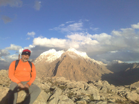 http://s5.picofile.com/file/8104087634/201312141200.jpg