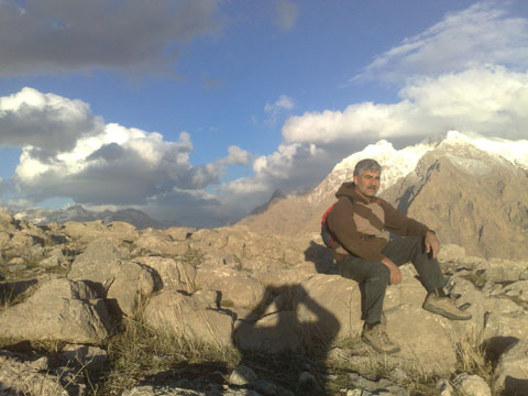 http://s5.picofile.com/file/8104087684/201312141201.jpg