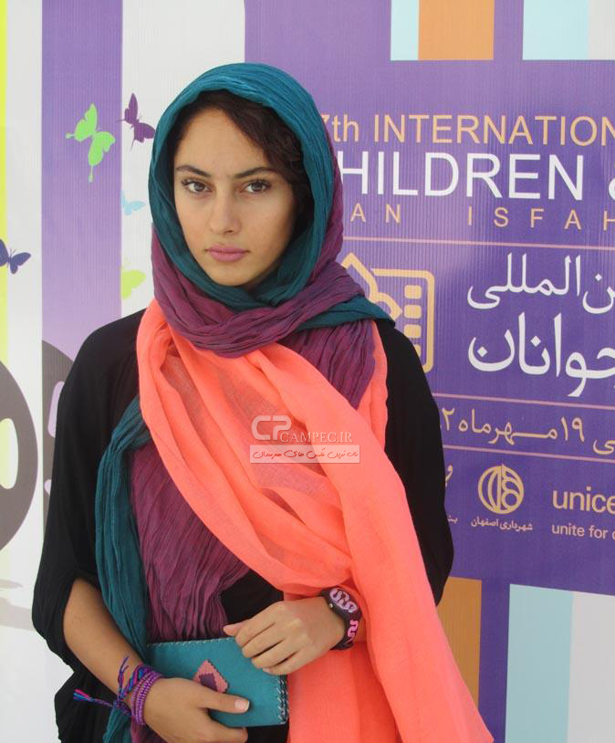 لباس های عجیب بازیگران زن ایرانی