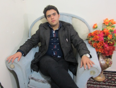 آقای علیرضاعیوضی فرزندشهیدصادق عیوضی، شیرین بلاغ بیجار