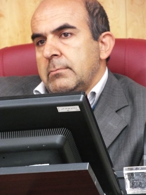 http://s5.picofile.com/file/8105557126/DSCF7064.jpg