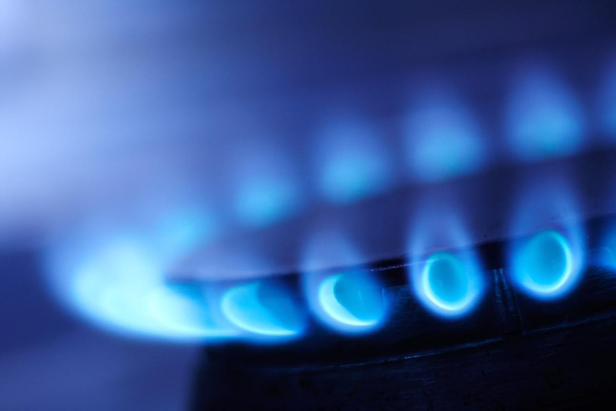 http://s5.picofile.com/file/8106392568/17203_blue_flame.jpg