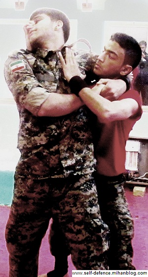 http://s5.picofile.com/file/8107560976/27.jpg