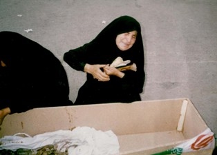 http://s5.picofile.com/file/8110300334/1327997464.jpg