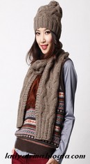 http://s5.picofile.com/file/8111269034/scarf_and_hat7s_ladyatrina_blogfa_com_.jpg