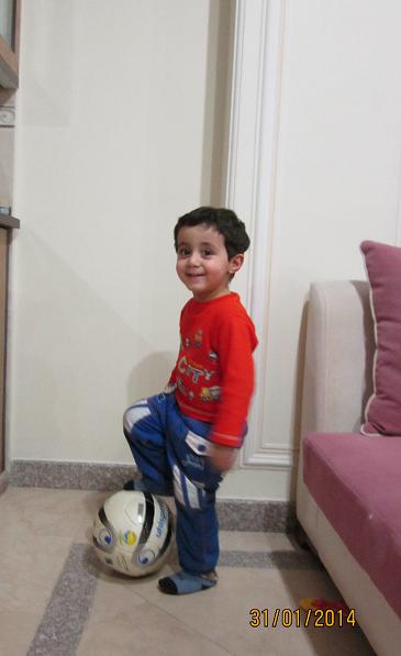 http://s5.picofile.com/file/8111737292/img_6571.jpg