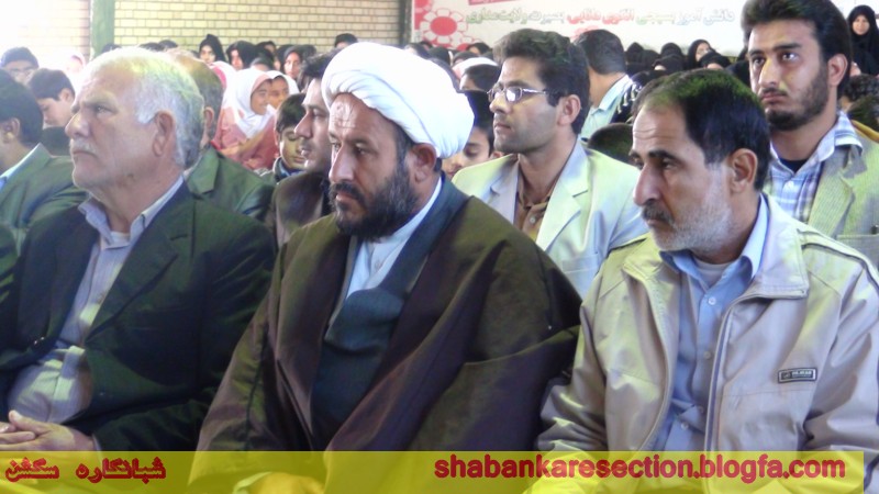http://s5.picofile.com/file/8111870418/DSC03183_Copy_.jpg