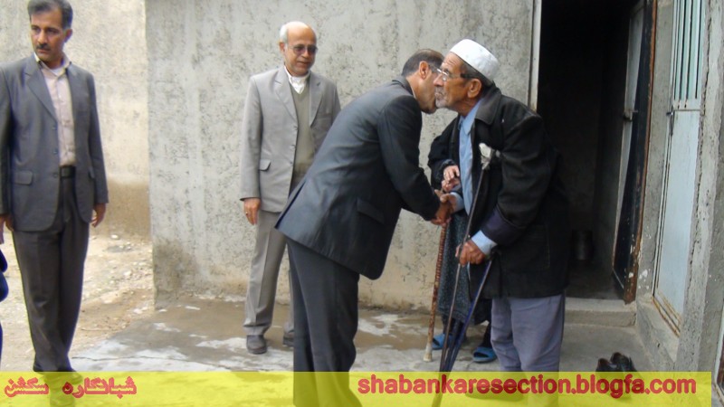 http://s5.picofile.com/file/8111871126/DSC03212_Copy_.jpg