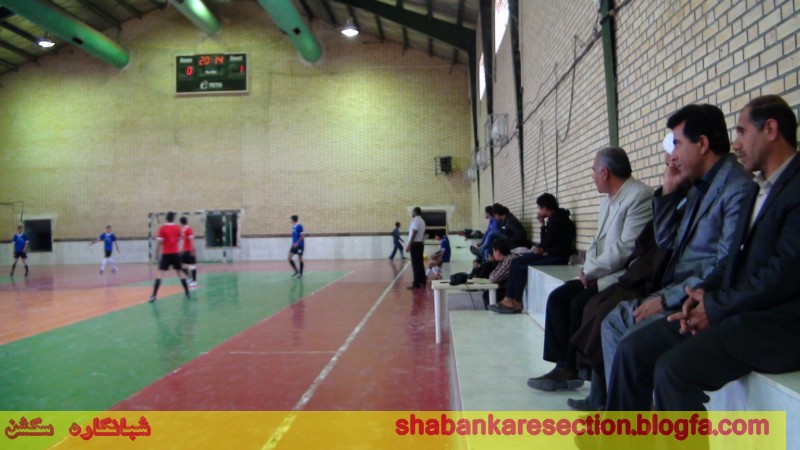http://s5.picofile.com/file/8111874742/DSC03161_Copy_.jpg