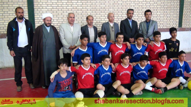 http://s5.picofile.com/file/8111874950/DSC03170_Copy_.jpg