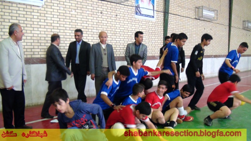 http://s5.picofile.com/file/8111875000/DSC03177_Copy_.jpg