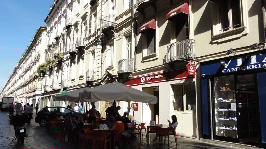 http://s5.picofile.com/file/8111952534/DSC01056.jpg