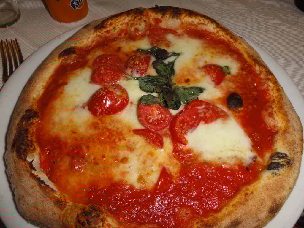http://s5.picofile.com/file/8111953184/DSC01144.jpg