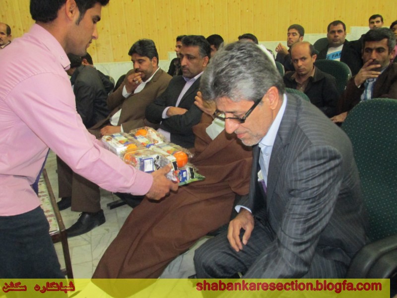 http://s5.picofile.com/file/8112549126/IMG_1898_Copy_.jpg