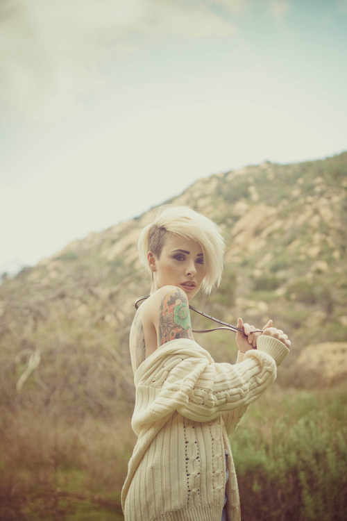 http://s5.picofile.com/file/8114086668/58413740832452366734.jpg
