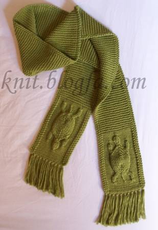 http://s5.picofile.com/file/8114401576/50661scarf.jpg