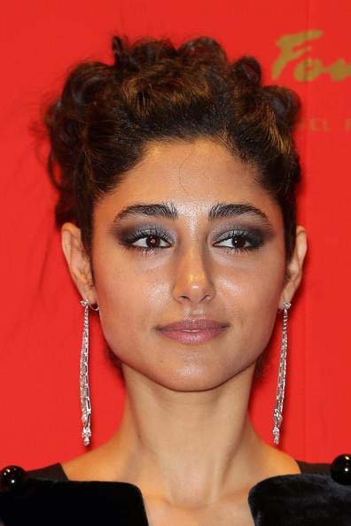 http://s5.picofile.com/file/8115454042/Golshifteh_Farahani_Cesar2014_www_niceaks_IR_4_.jpg