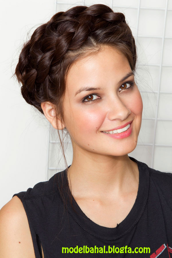 Pakistani Latest Party Hairstyles 2017 For Women