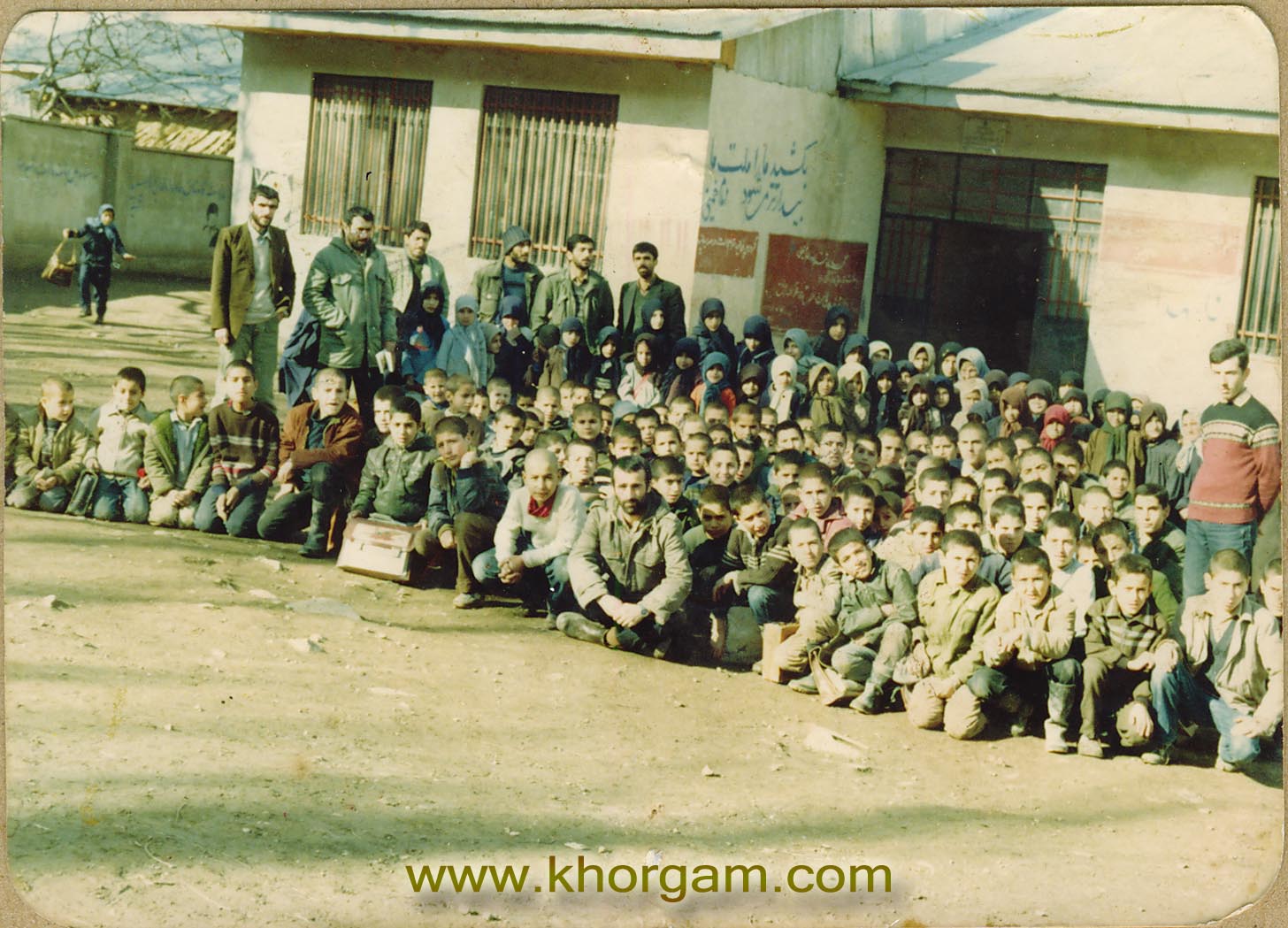 شاگردان قدیمی مدرسه لیاول علیا