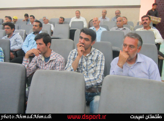تصاویر مراسم تجلیل از فوتبالی های دشتستان