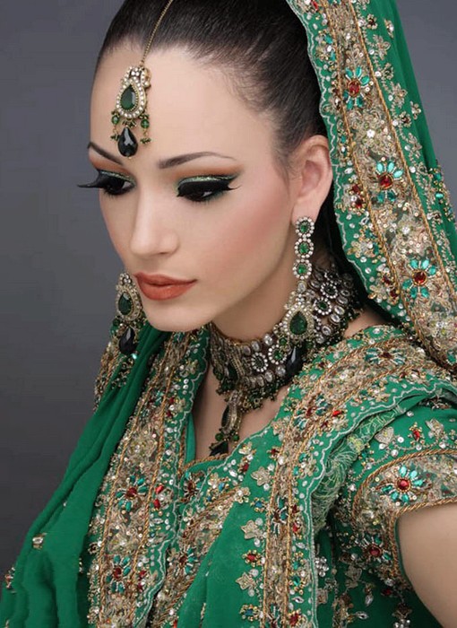 مدل لوازم جانبی عروس هندی