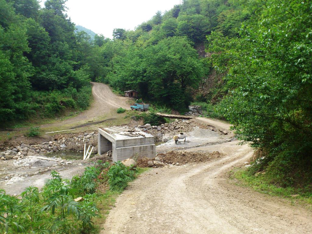 http://s5.picofile.com/file/8122977084/DSC_5276.jpg