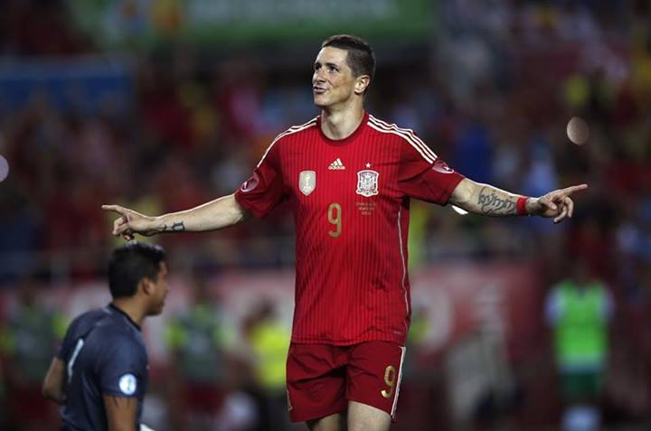 کلیپ تورس در لباس جدید تیم ملی اسپانیا