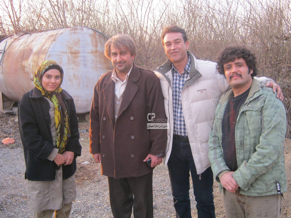 مهران احمدی و آزاده زارعی و مهران رنجبر در پشت صحنه سریال آوای باران