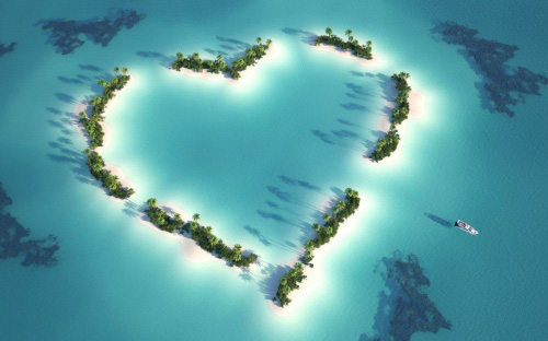 http://s5.picofile.com/file/8126358984/lovely_pic_2.jpg