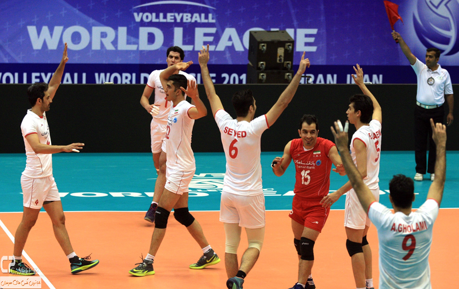 عکس های دیدار والیبال ایران و برزیل در تهران