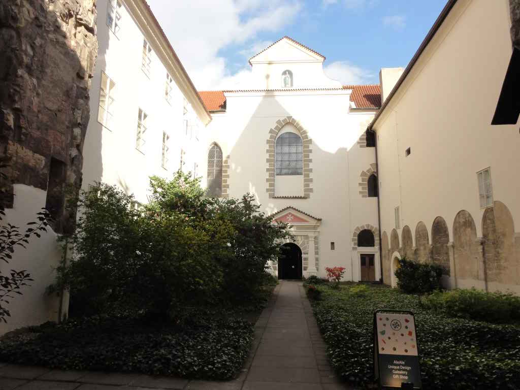 http://s5.picofile.com/file/8127124000/DSC02068.jpg