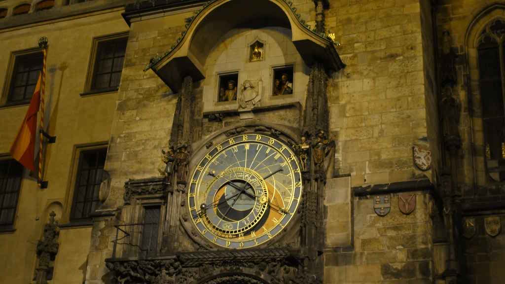 http://s5.picofile.com/file/8127124176/DSC02105.jpg
