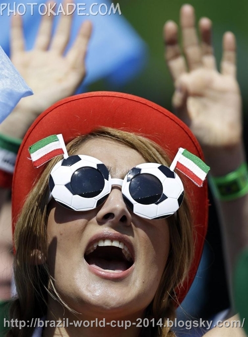 تماشاگران زن ایرانی در جام جهانی 2014 برزیل