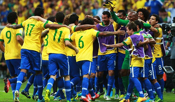 http://s5.picofile.com/file/8127477868/brazil_national_team_football_2318.jpg