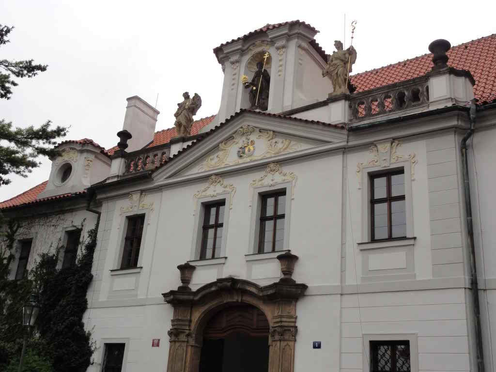 http://s5.picofile.com/file/8128759576/DSC02146.jpg