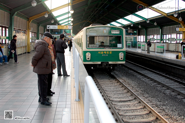 http://s5.picofile.com/file/8130236384/02.jpg
