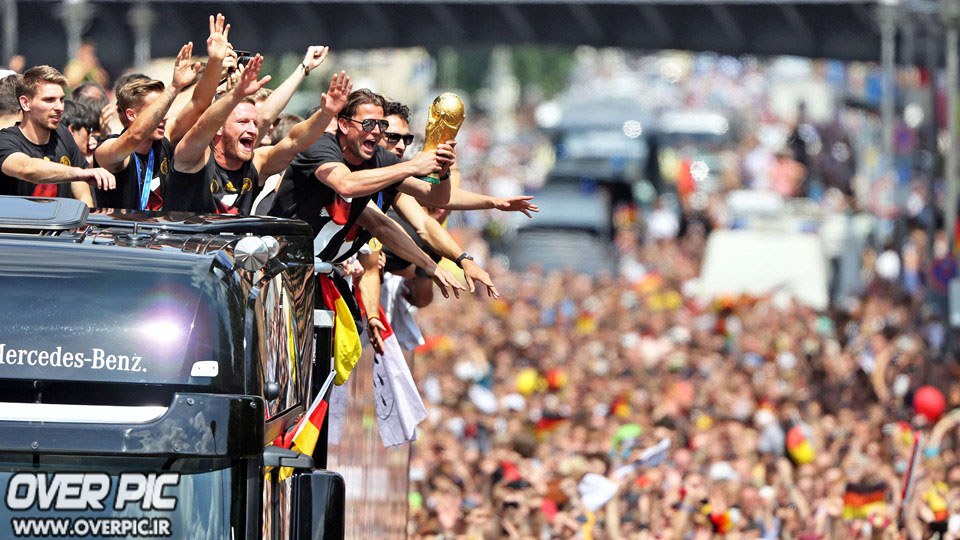 استقبال مردم آلمان از تیم ملی