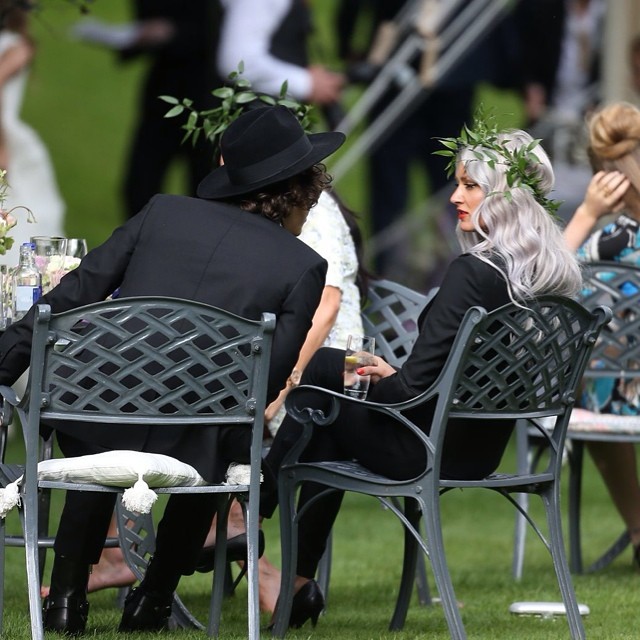 http://s5.picofile.com/file/8131083234/10543551_290143307824248_81893066_n_wedding_s_Louis_s_mom_20_07_2014.jpg