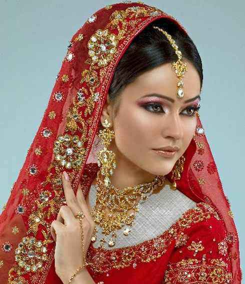 مدل های  میکاپ عروس مدل هندی