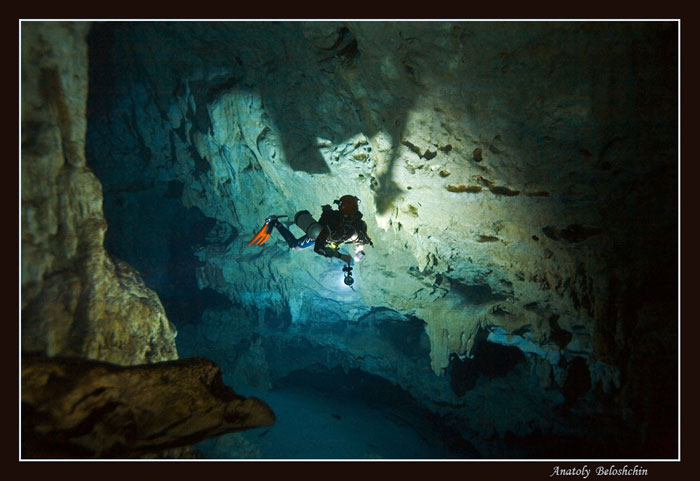 (4)غارها و رودخانه‌ای عجیب در زیر دریا جالب + عکس_Www.ax2shot.r98.ir
