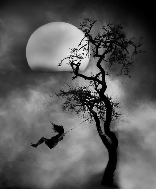 http://s5.picofile.com/file/8136339134/Moon_Night_Gallery_1_.jpg