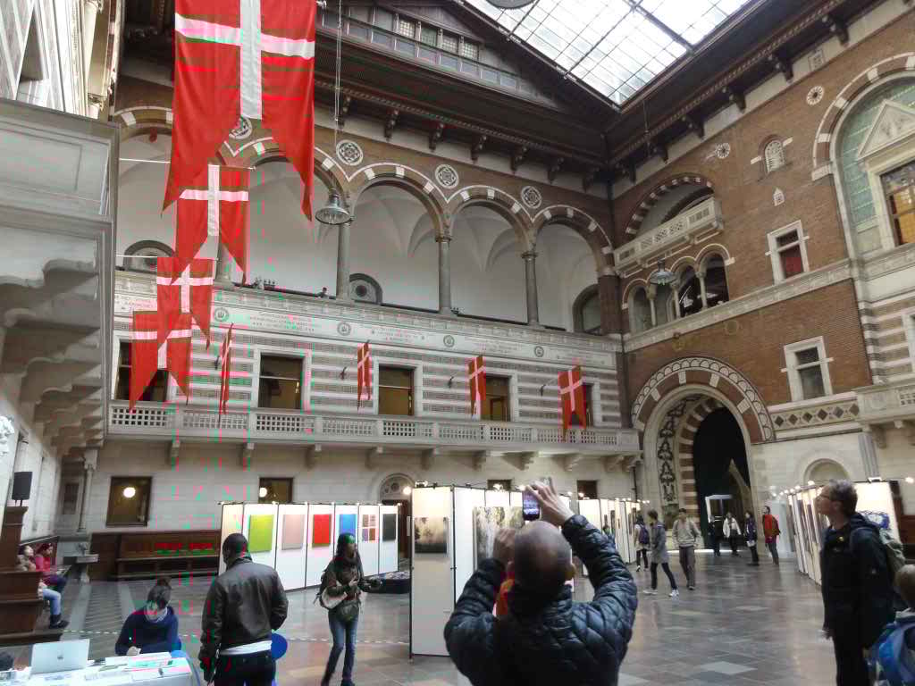 http://s5.picofile.com/file/8137218034/DSC02493.jpg