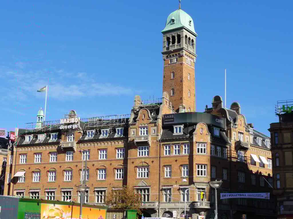 http://s5.picofile.com/file/8137218142/DSC02498.jpg
