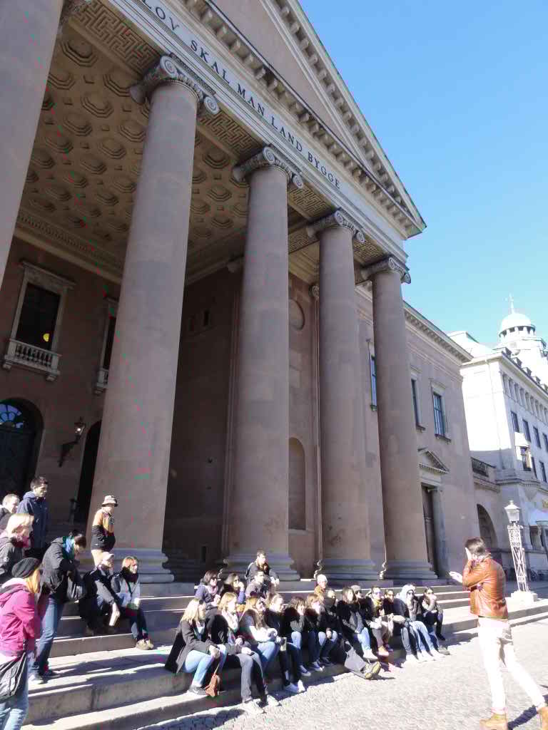 http://s5.picofile.com/file/8137218226/DSC02503.jpg