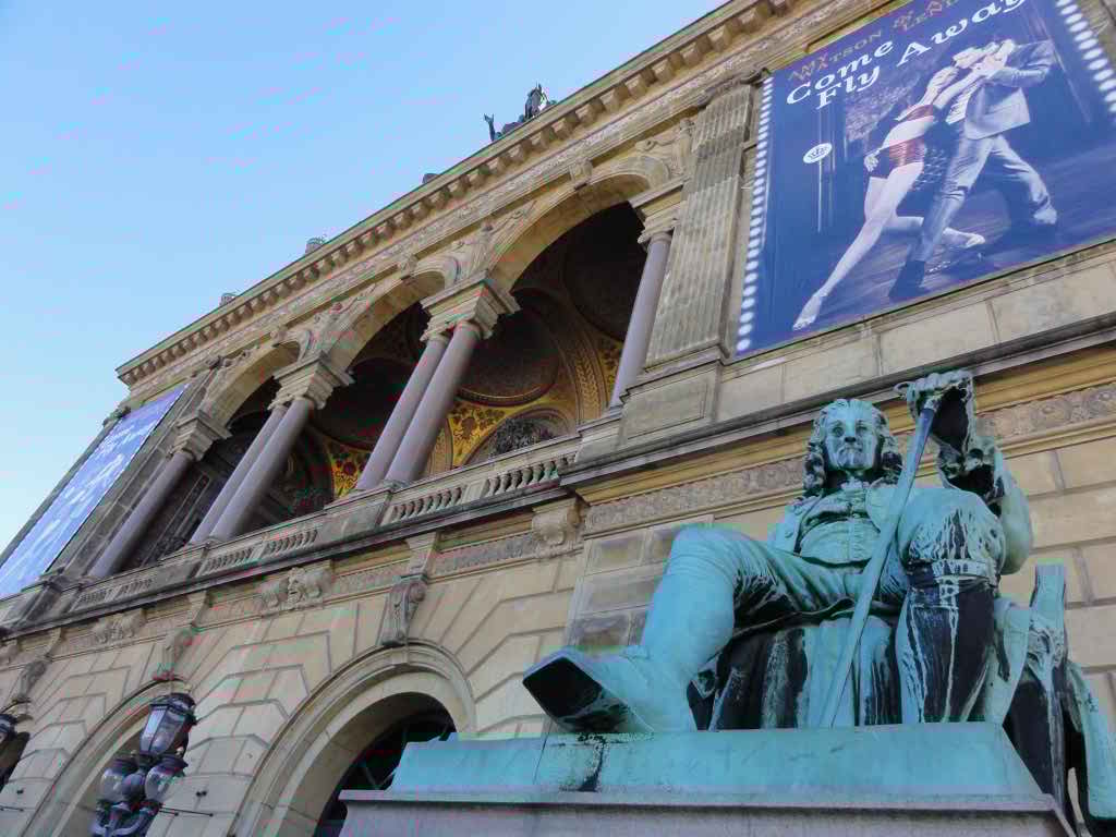 http://s5.picofile.com/file/8137218634/DSC02535.jpg