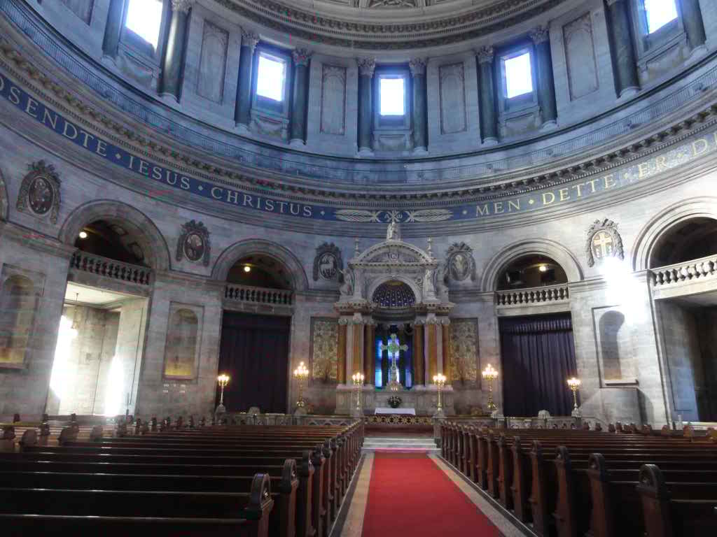 http://s5.picofile.com/file/8137219084/DSC02604.jpg