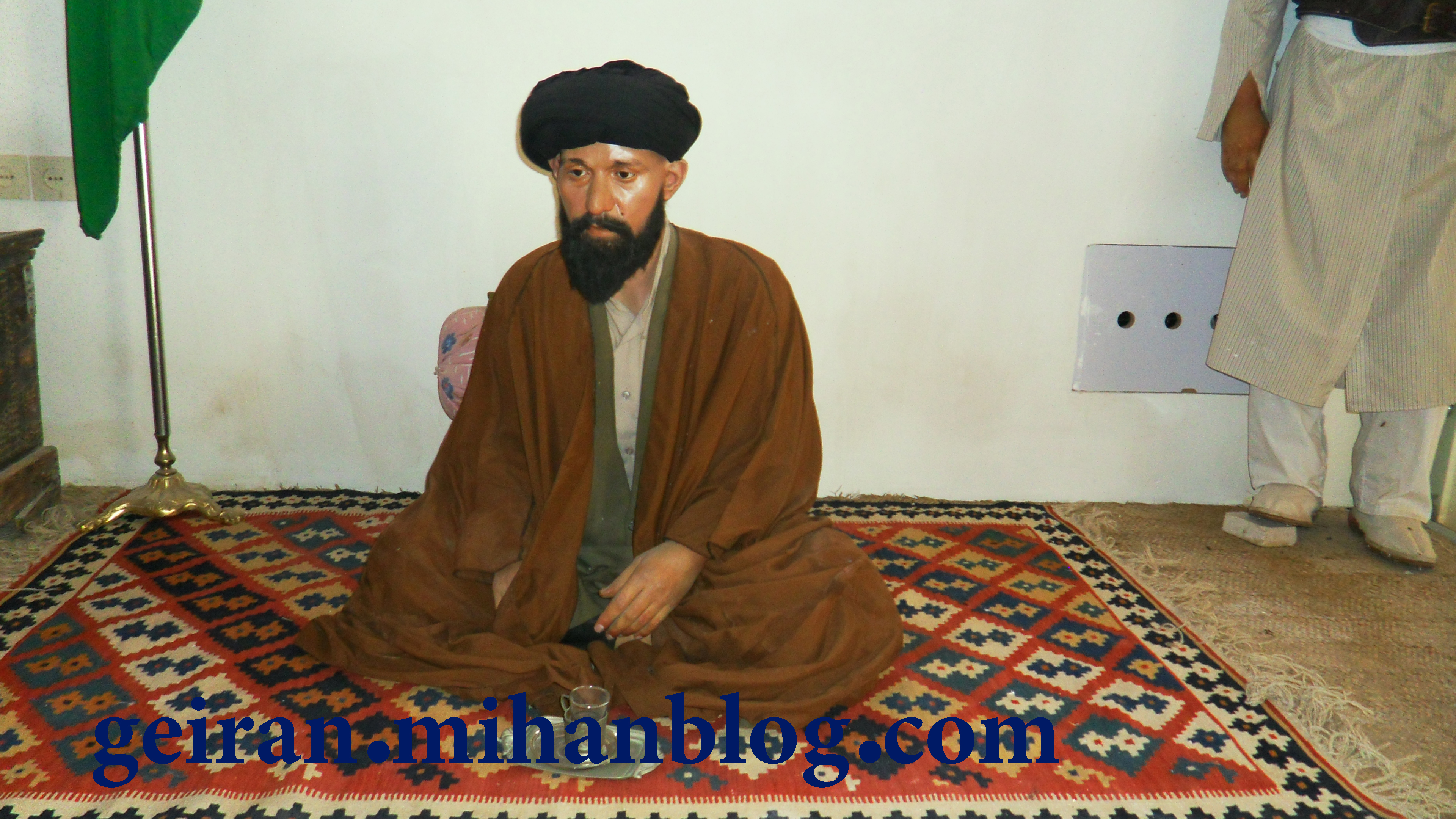 http://s5.picofile.com/file/8137557526/SAM_0392.jpg